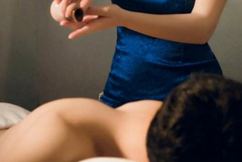 武汉青山区水疗馆是失眠者的秘密避难所